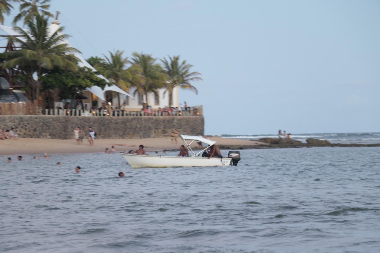 Vilarejo Do Farol, Praia Do Forte Esterno foto